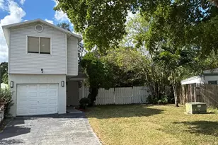 5516 NW 22nd St, Lauderhill, FL 33313 - Photo 1