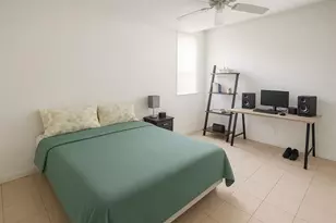 2850 Somerset Dr, Lauderdale Lakes, FL 33311 - Photo 4