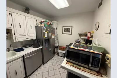 3375 N Country Club Dr, Unit #1005, Miami, FL 33180 - Photo 10