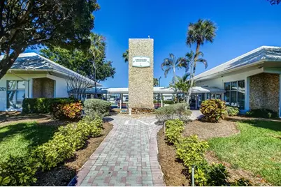 321 NW 25th Ct, Pompano Beach, FL 33064 - Photo 20