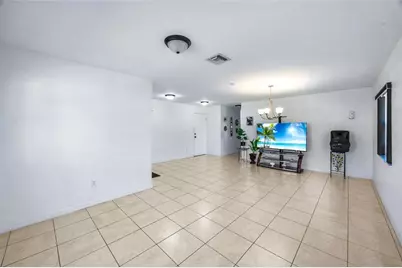 5408 NW 18th Pl, Lauderhill, FL 33313 - Photo 8