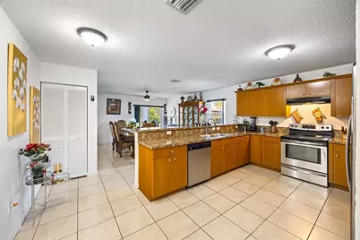 5408 NW 18th Pl, Lauderhill, FL 33313 - Photo 10