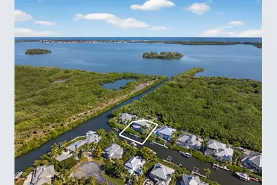 2175 SE 7th Ave, Vero Beach, FL 32962 - Photo 6