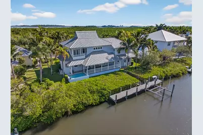 2175 SE 7th Ave, Vero Beach, FL 32962 - Photo 2