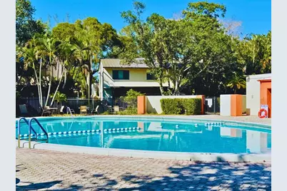 3465  Spring Bluff Pl, Unit #18, Lauderhill, FL 33319 - Photo 4