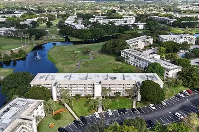 4701  Martinique Dr, Unit #H4, Coconut Creek, FL 33066 - Photo 2