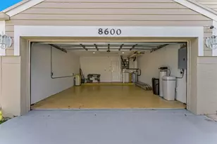 8600 Floralwood Dr, Boca Raton, FL 33433 - Photo 22