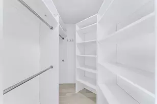 8600 Floralwood Dr, Boca Raton, FL 33433 - Photo 16