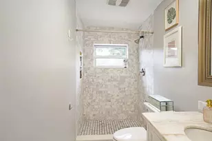 500 NW 120th St, Miami, FL 33168 - Photo 22