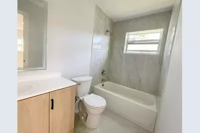 7750  Atlanta St, Hollywood, FL 33024 - Photo 4