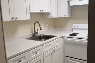 146 Canterbury F, West Palm Beach, FL 33417 - Photo 2