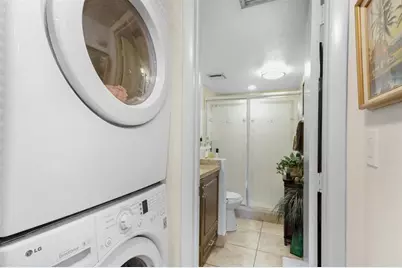 5717  Coral Lake Dr, Unit #205, Pompano Beach, FL 33063 - Photo 26