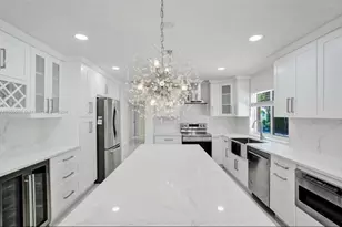 11280 NW 40th St, Coral Springs, FL 33065 - Photo 2