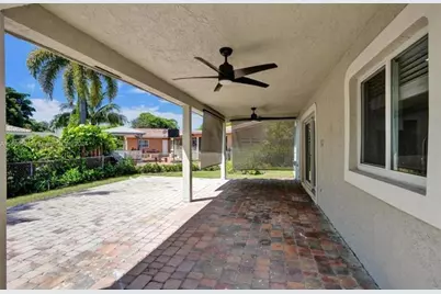 11280 NW 40th St, Coral Springs, FL 33065 - Photo 8