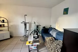 101 NE 41st St, Oakland Park, FL 33334 - Photo 2