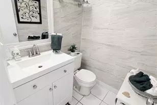 3040 Holiday Springs Blvd, Margate, FL 33063 - Photo 12