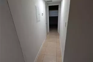 3030 NE 21st Terrace, Fort Lauderdale, FL 33306 - Photo 10