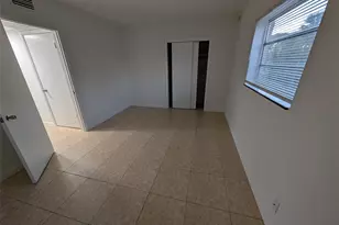 3030 NE 21st Terrace, Fort Lauderdale, FL 33306 - Photo 14