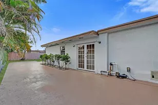 16920 NW 53rd Ave, Miami Gardens, FL 33055 - Photo 18