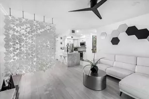 2452 Centergate Dr, Miramar, FL 33025 - Photo 6