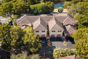 2452 Centergate Dr, Miramar, FL 33025 - Photo 28