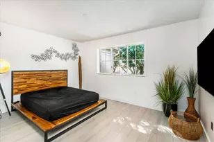 2452 Centergate Dr, Miramar, FL 33025 - Photo 12