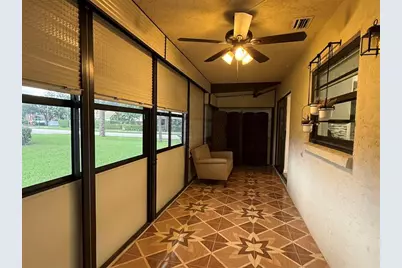 6101  Woodlake Blvd, Unit #6101, Greenacres, FL 33463 - Photo 16