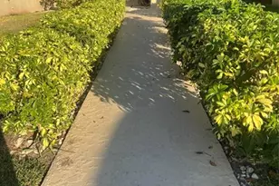 785 Burgundy, Delray Beach, FL 33484 - Photo 10