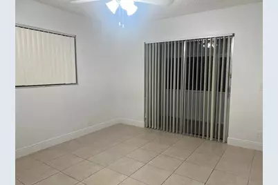 785  Burgundy, Delray Beach, FL 33484 - Photo 6