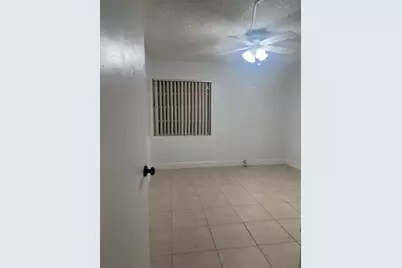 785  Burgundy, Delray Beach, FL 33484 - Photo 8