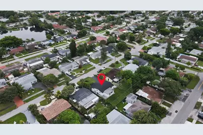 713 SW 4th Ct, Hallandale Beach, FL 33009 - Photo 38