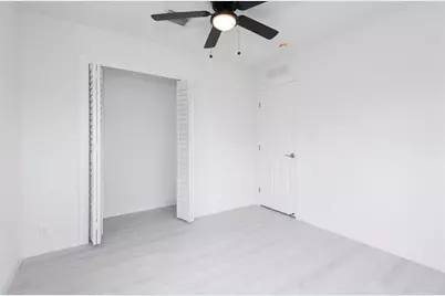 713 SW 4th Ct, Hallandale Beach, FL 33009 - Photo 22