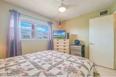 3051  Sunrise Lakes Dr, Unit #302, Fort Lauderdale, FL 33322 - Photo 18