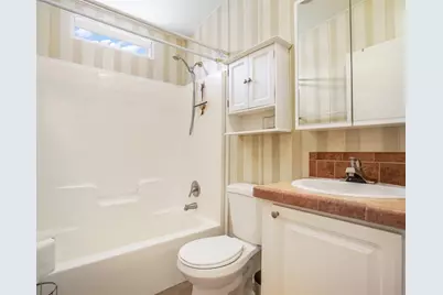 1911 SW 87th Ter, Davie, FL 33324 - Photo 6