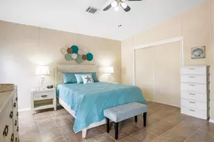 1911 SW 87th Terrace, Davie, FL 33324 - Photo 26