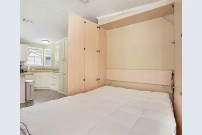 1911 SW 87th Ter, Davie, FL 33324 - Photo 32