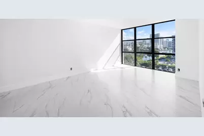 800  Parkview Dr, Unit #718, Hallandale Beach, FL 33009 - Photo 12