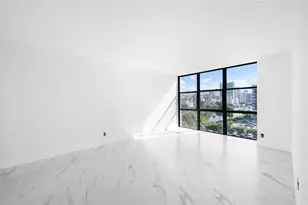 800 Parkview Dr, Hallandale Beach, FL 33009 - Photo 12