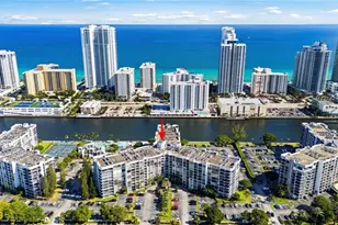 800 Parkview Dr, Hallandale Beach, FL 33009 - Photo 28