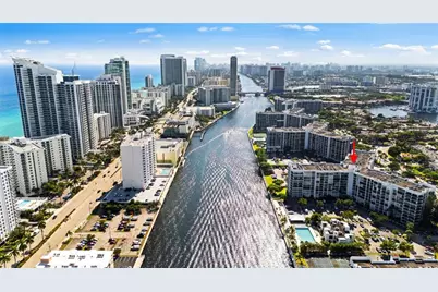 800  Parkview Dr, Unit #718, Hallandale Beach, FL 33009 - Photo 26