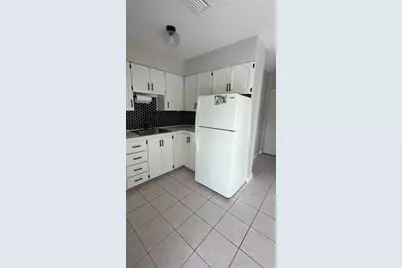 47 SE 13th St, Unit #2, Dania Beach, FL 33004 - Photo 6