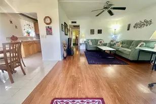 84 Markham E, Deerfield Beach, FL 33442 - Photo 8