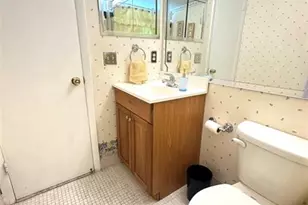 84 Markham E, Deerfield Beach, FL 33442 - Photo 18