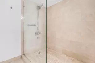 8855 Collins Ave Unit, Surfside, FL 33154 - Photo 16