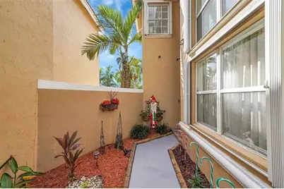 15150 SW 49th St, Miramar, FL 33027 - Photo 4