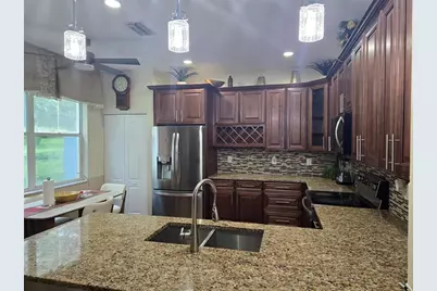 111  Berenger Walk, Royal Palm Beach, FL 33414 - Photo 8