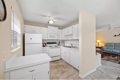 3  Vista Gardens Trl, Unit #202, Vero Beach, FL 32962 - Photo 6