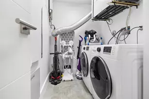 558 NE 199th Terrace, Miami, FL 33179 - Photo 24