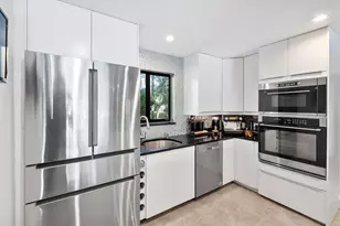 558 NE 199th Terrace, Miami, FL 33179 - Photo 8