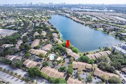 558 NE 199th Ter, Miami, FL 33179 - Photo 30